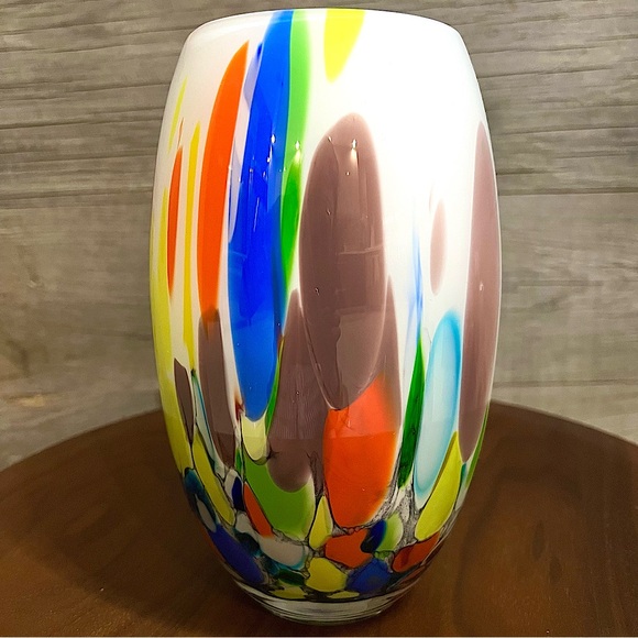 Polish Handblown Glass Vase - Beautiful Home Decor - Picture 4 of 14